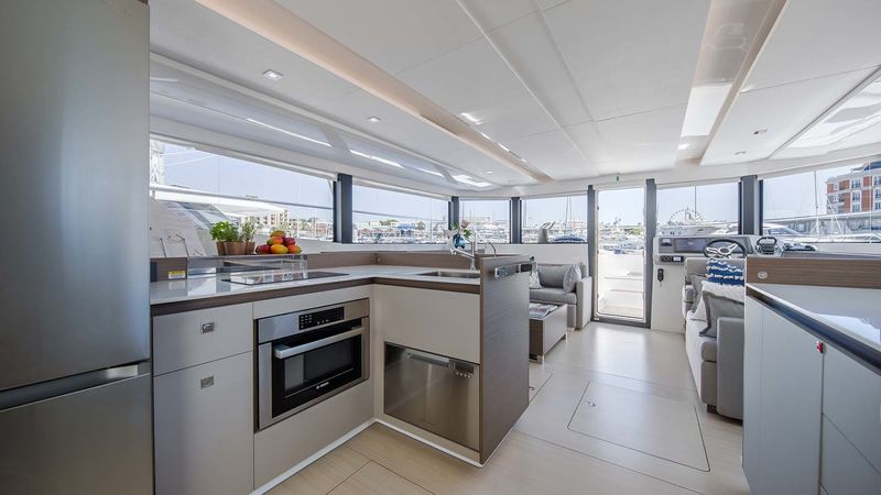 Leopard 46 | Moorings 25