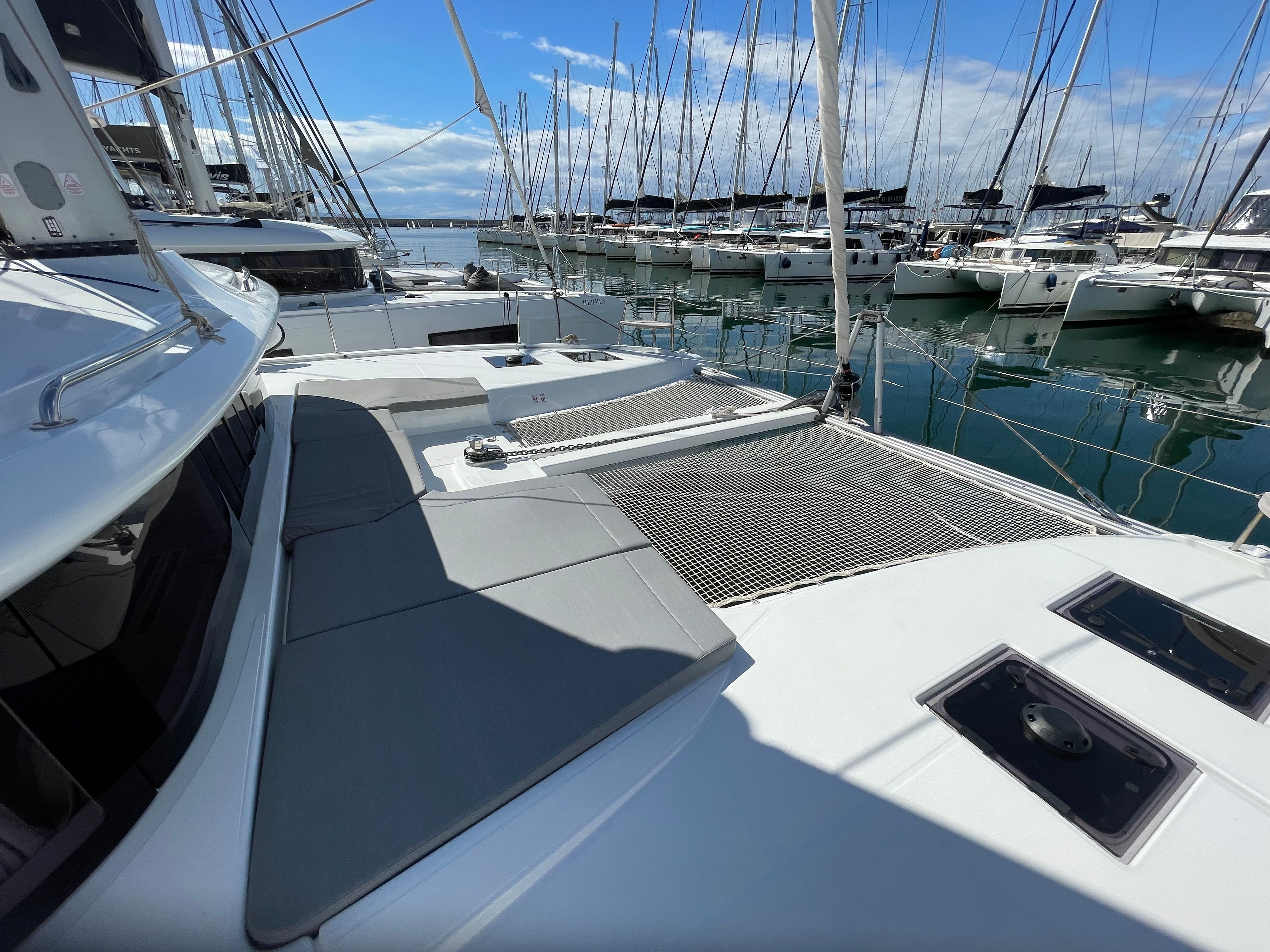 Lagoon 43 | Hashtag