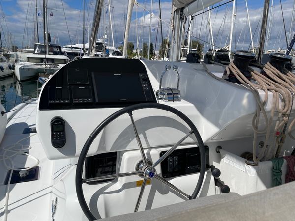 Lagoon 43 | Hashtag