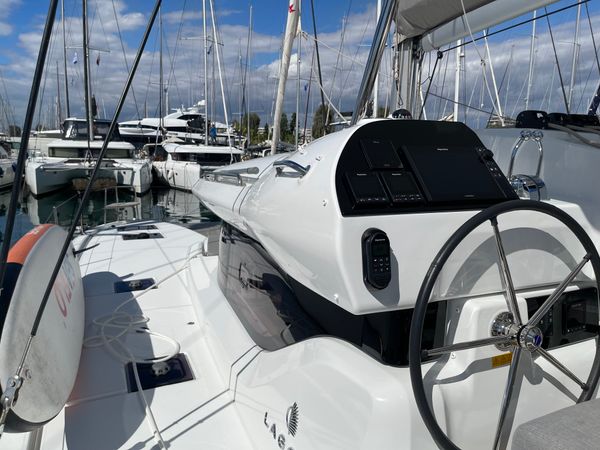 Lagoon 43 | Hashtag