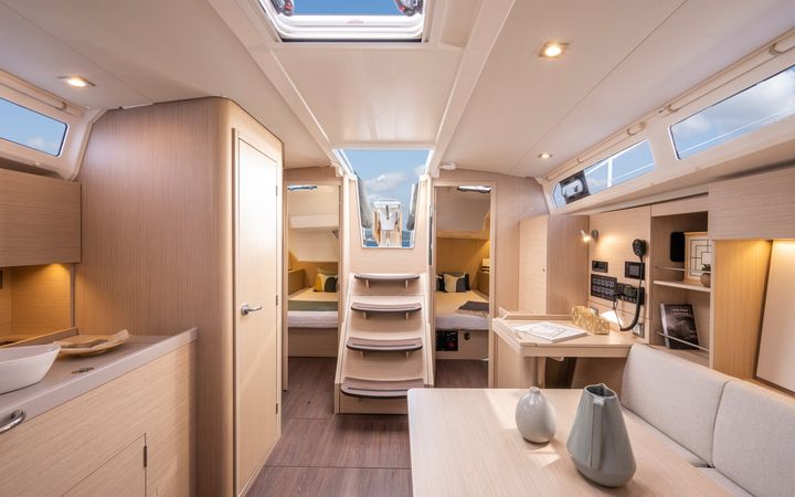 Beneteau Oceanis 37.1 | Mercator