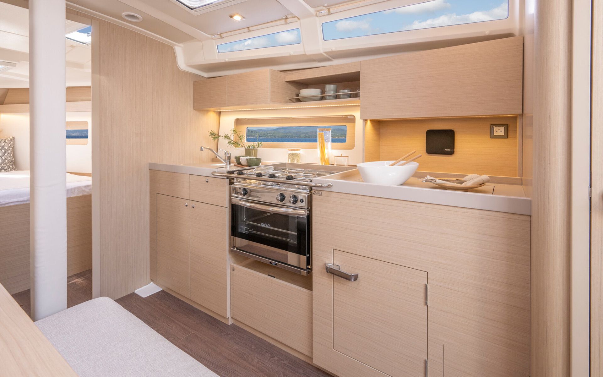 Beneteau Oceanis 37.1 | Mercator