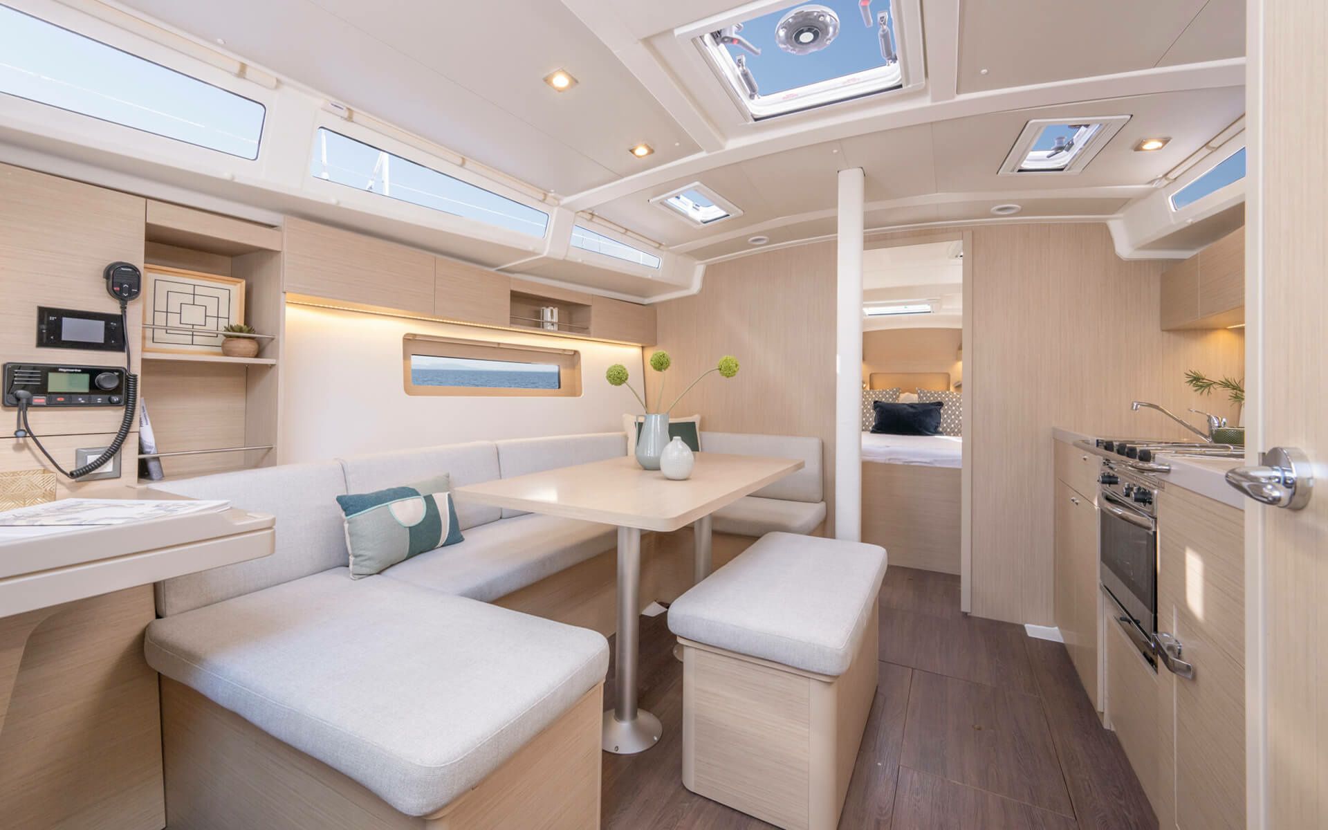 Beneteau Oceanis 37.1 | Mercator
