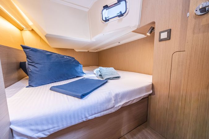 Beneteau Oceanis 37.1 | Mercator