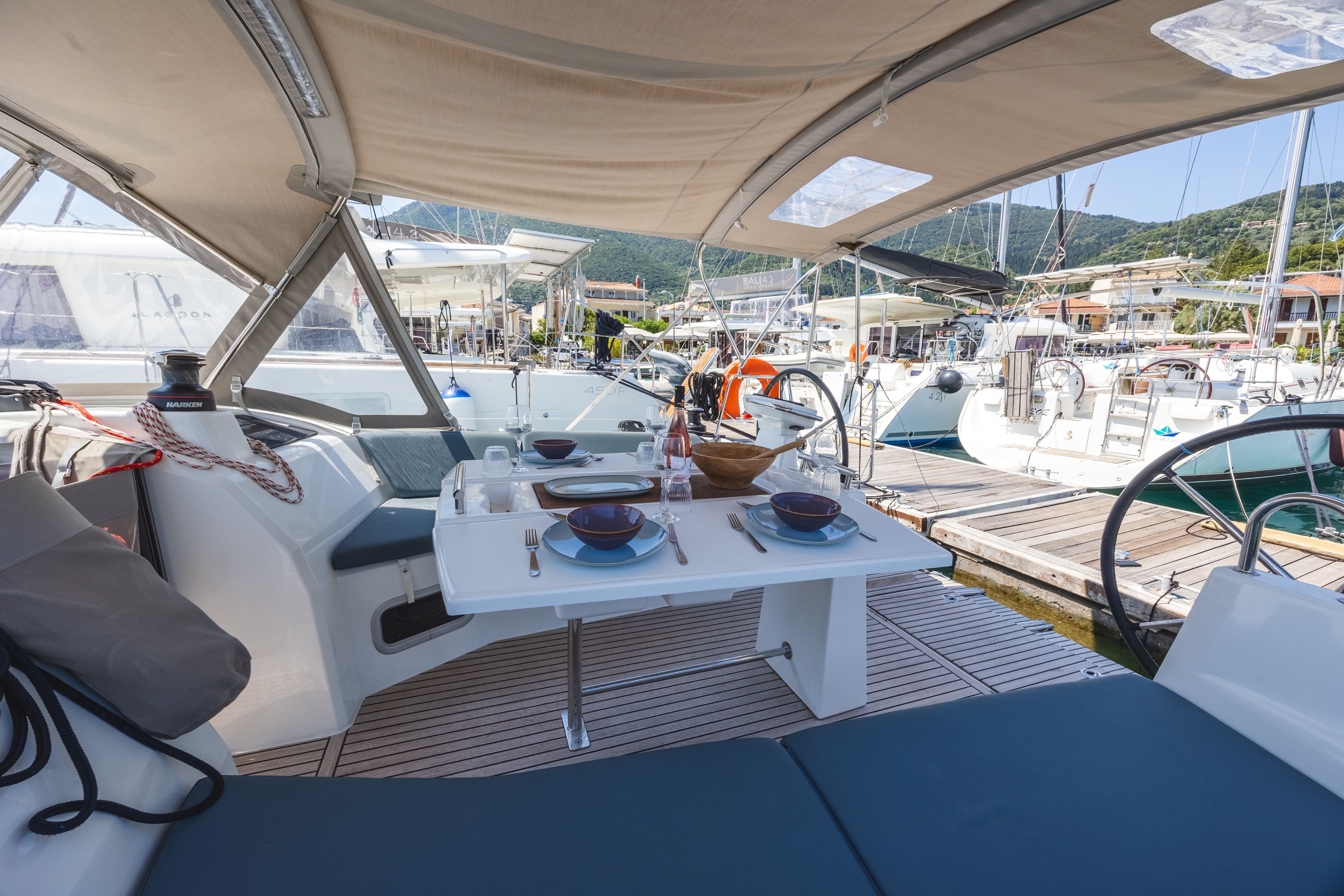 Beneteau Oceanis 37.1 | Mercator