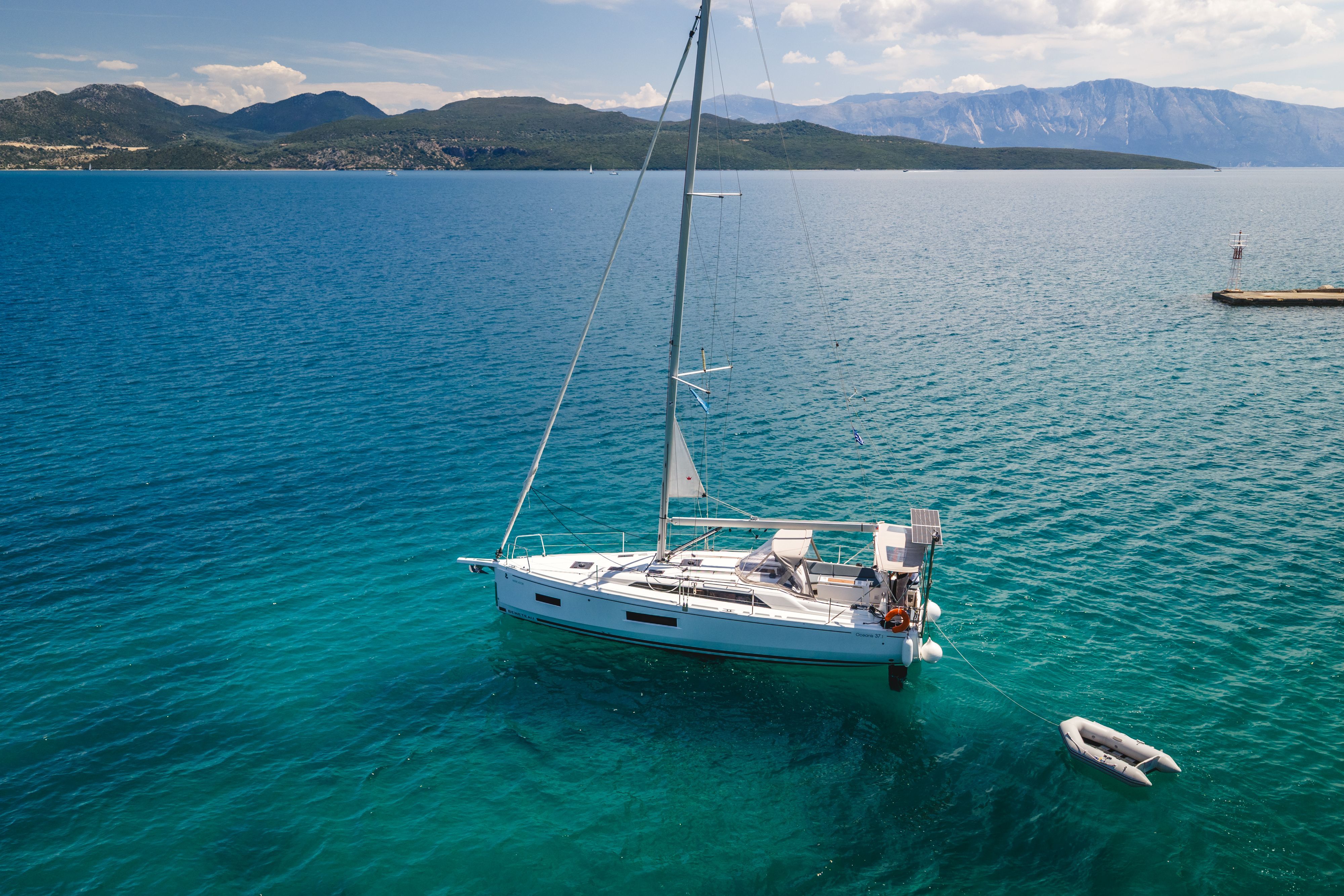 Beneteau Oceanis 37.1 | Mercator