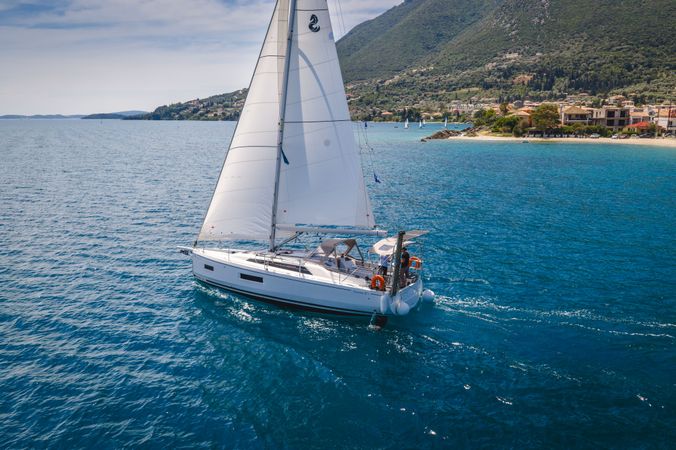 Beneteau Oceanis 37.1 | Mercator