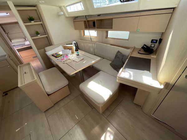Beneteau Oceanis 46.1 | Pebbles