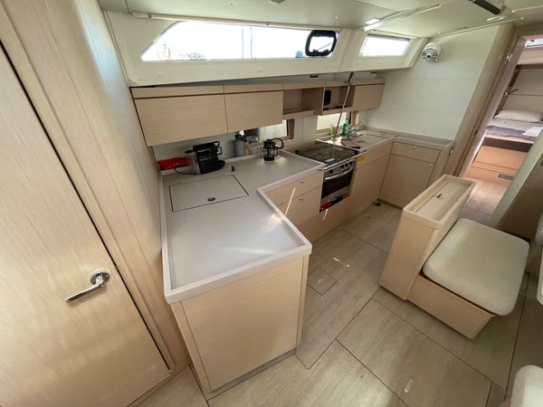 Beneteau Oceanis 46.1 | Pebbles