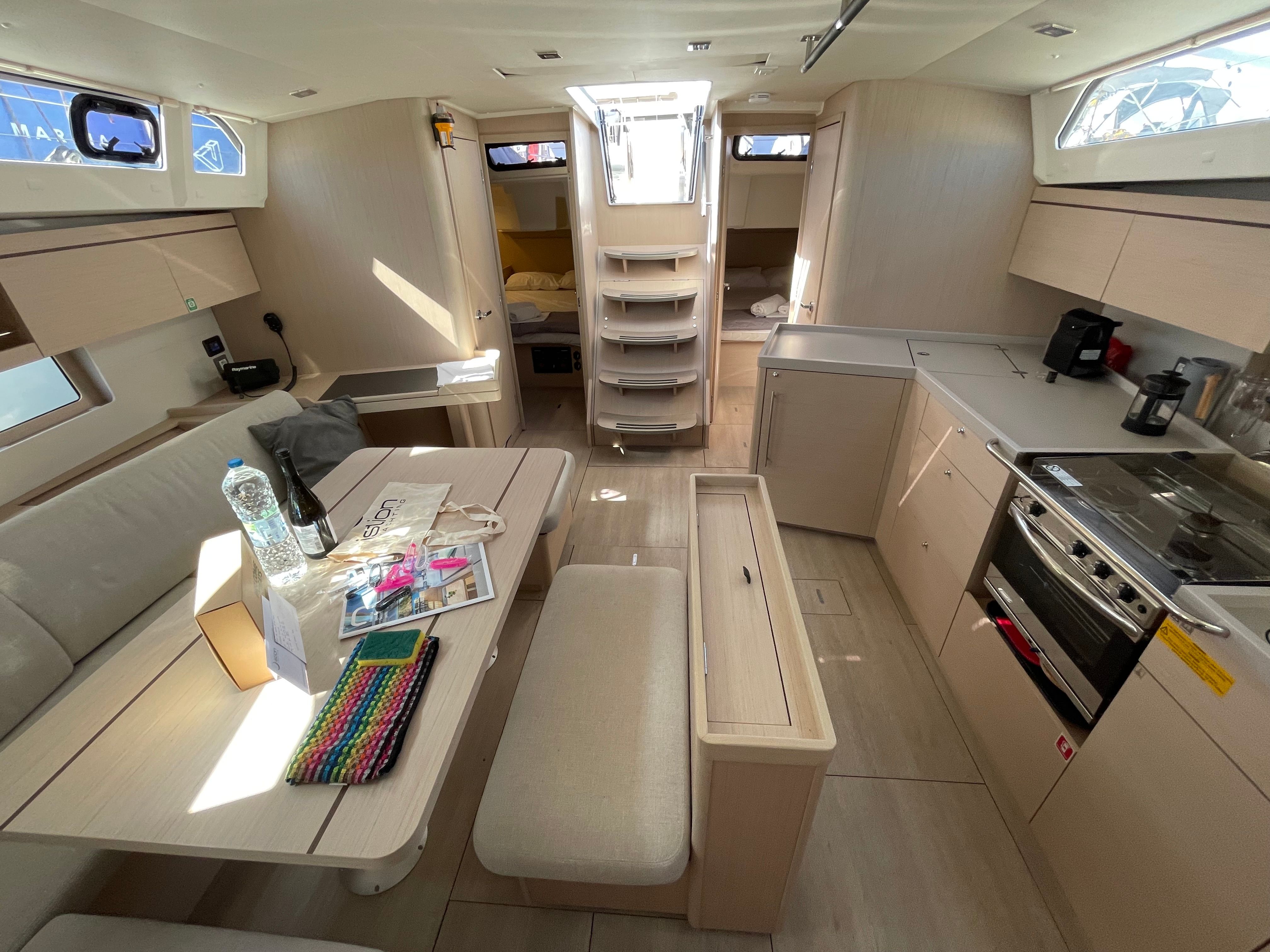 Beneteau Oceanis 46.1 | Pebbles
