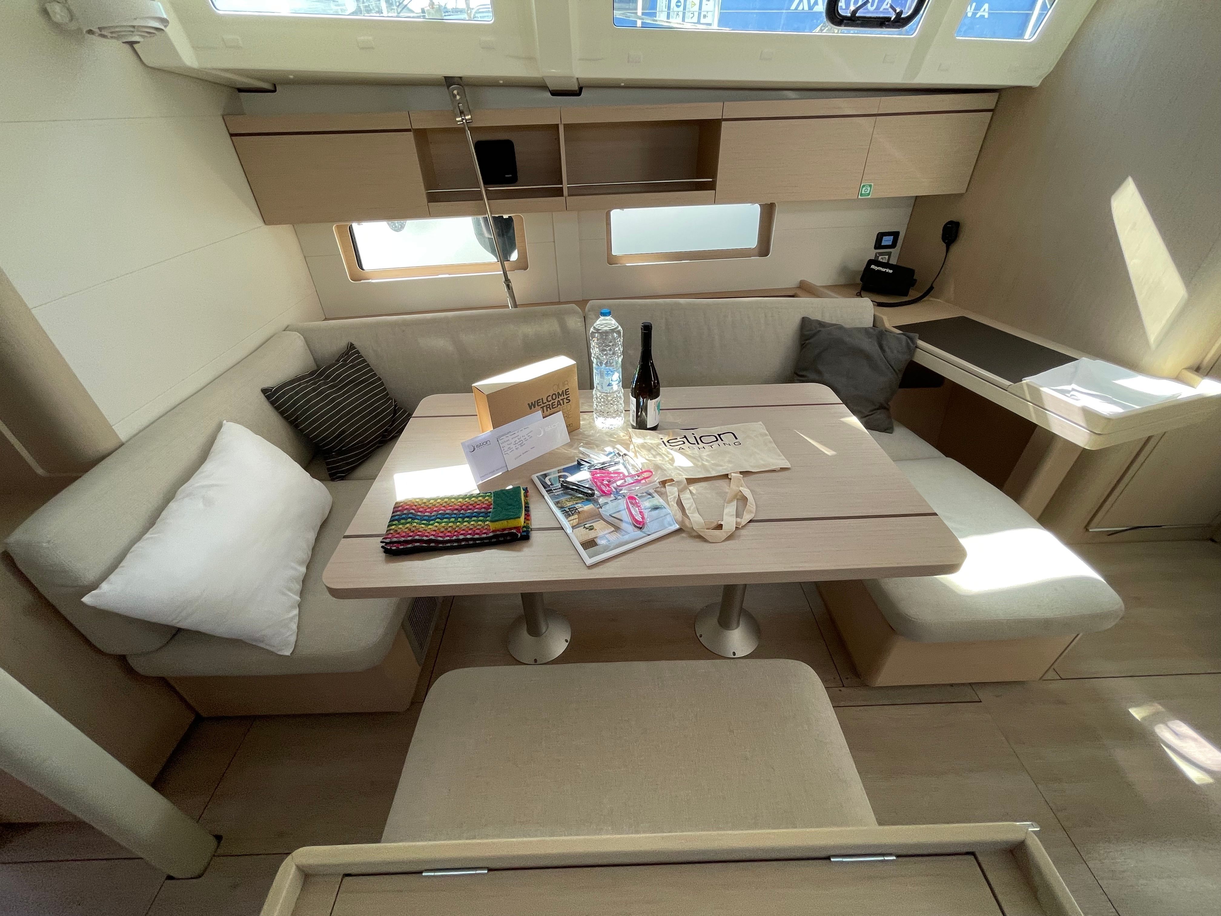 Beneteau Oceanis 46.1 | Pebbles