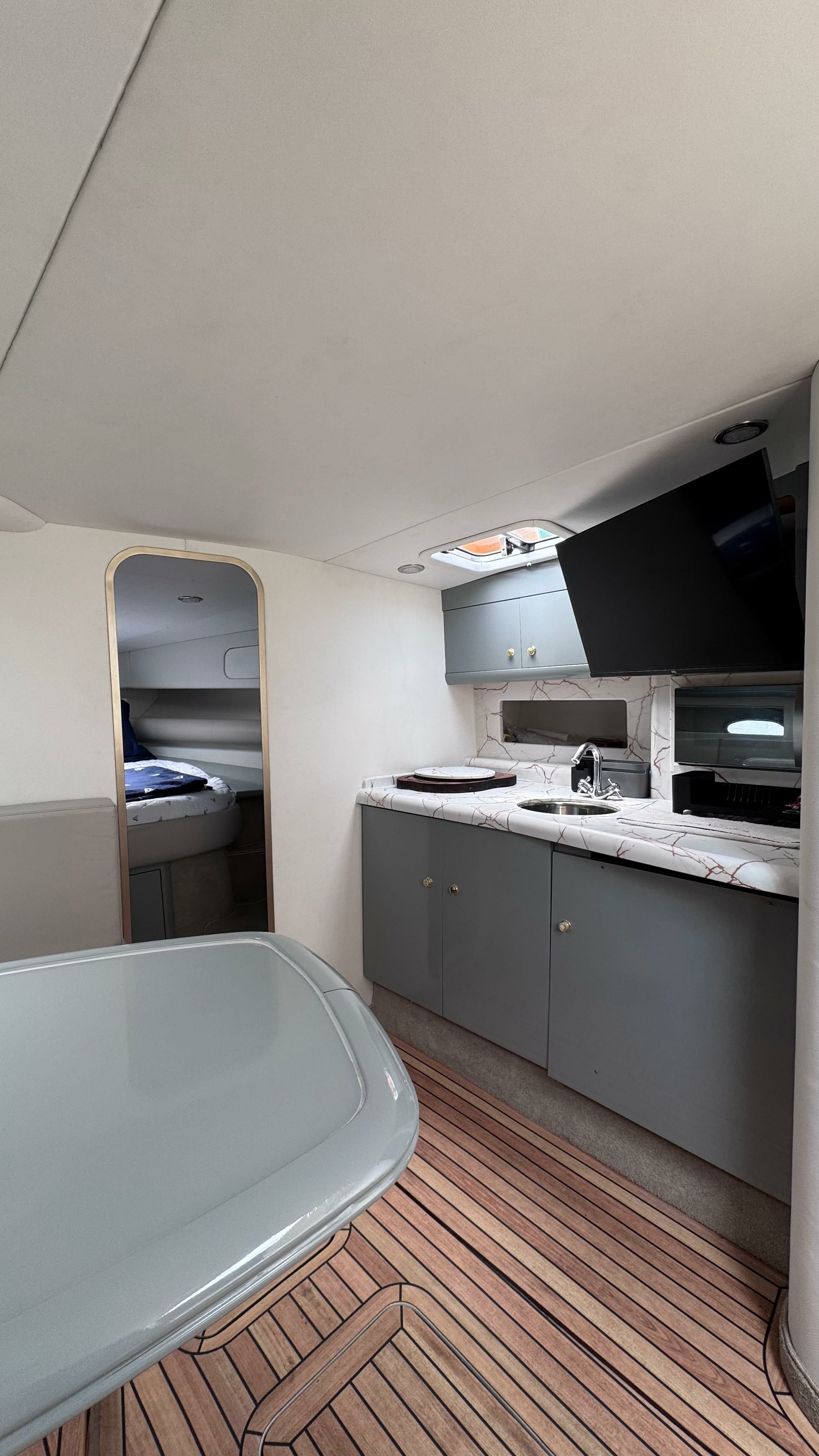 Cranchi 40 | Explosa