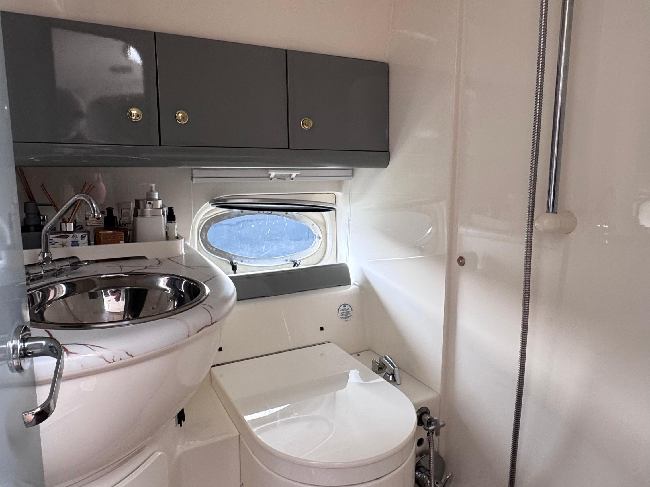 Cranchi 40 | Explosa