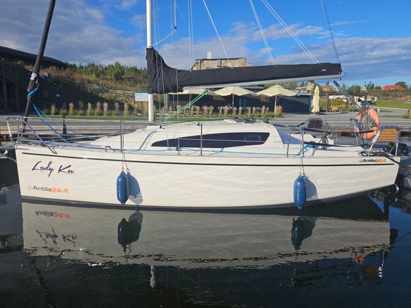 Antila 24.4 | Lady Ku