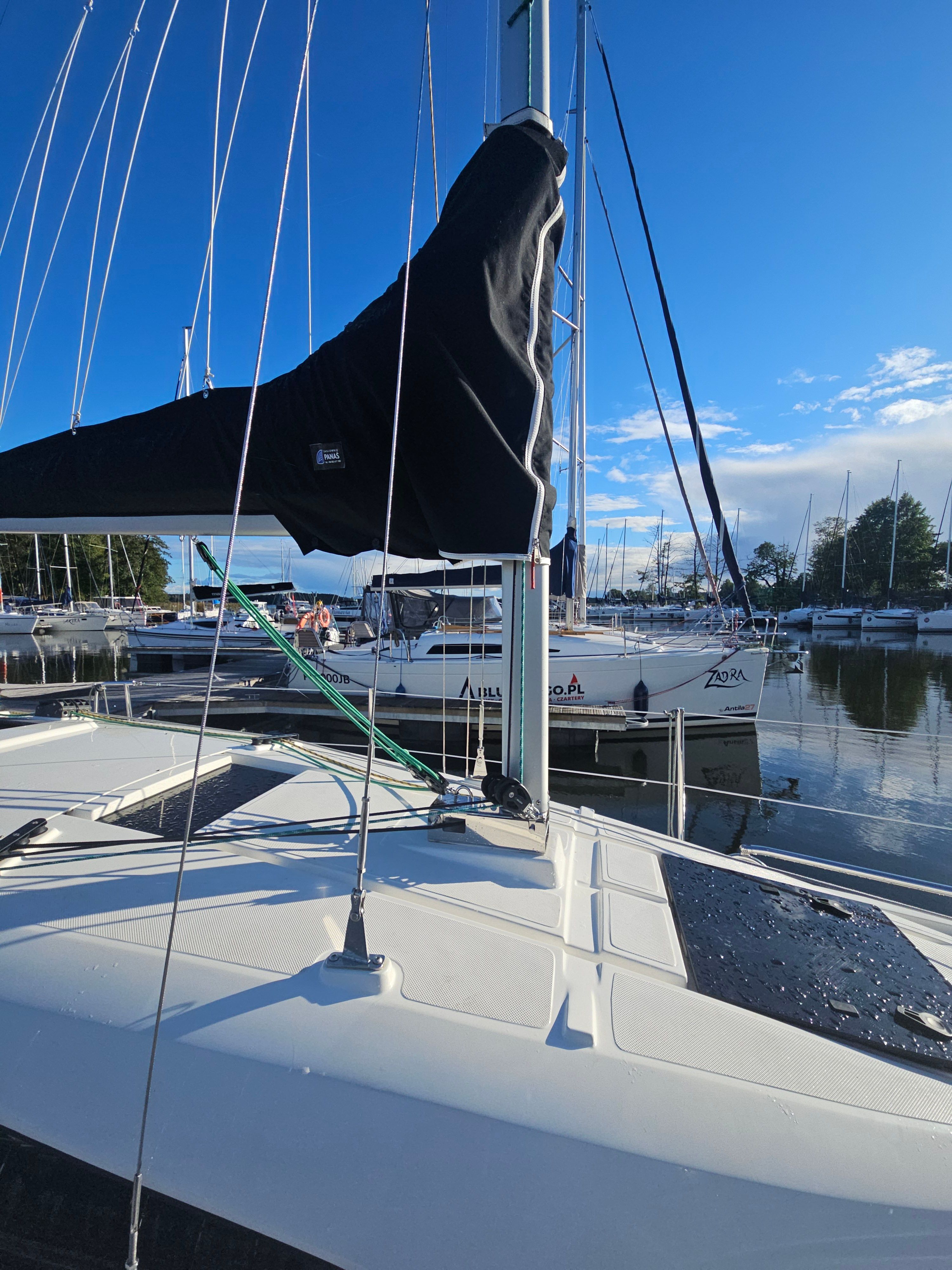 Antila 24.4 | Lady Ku