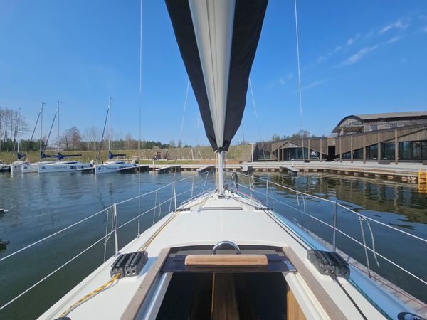 Antila 24.4 | Lady Ku