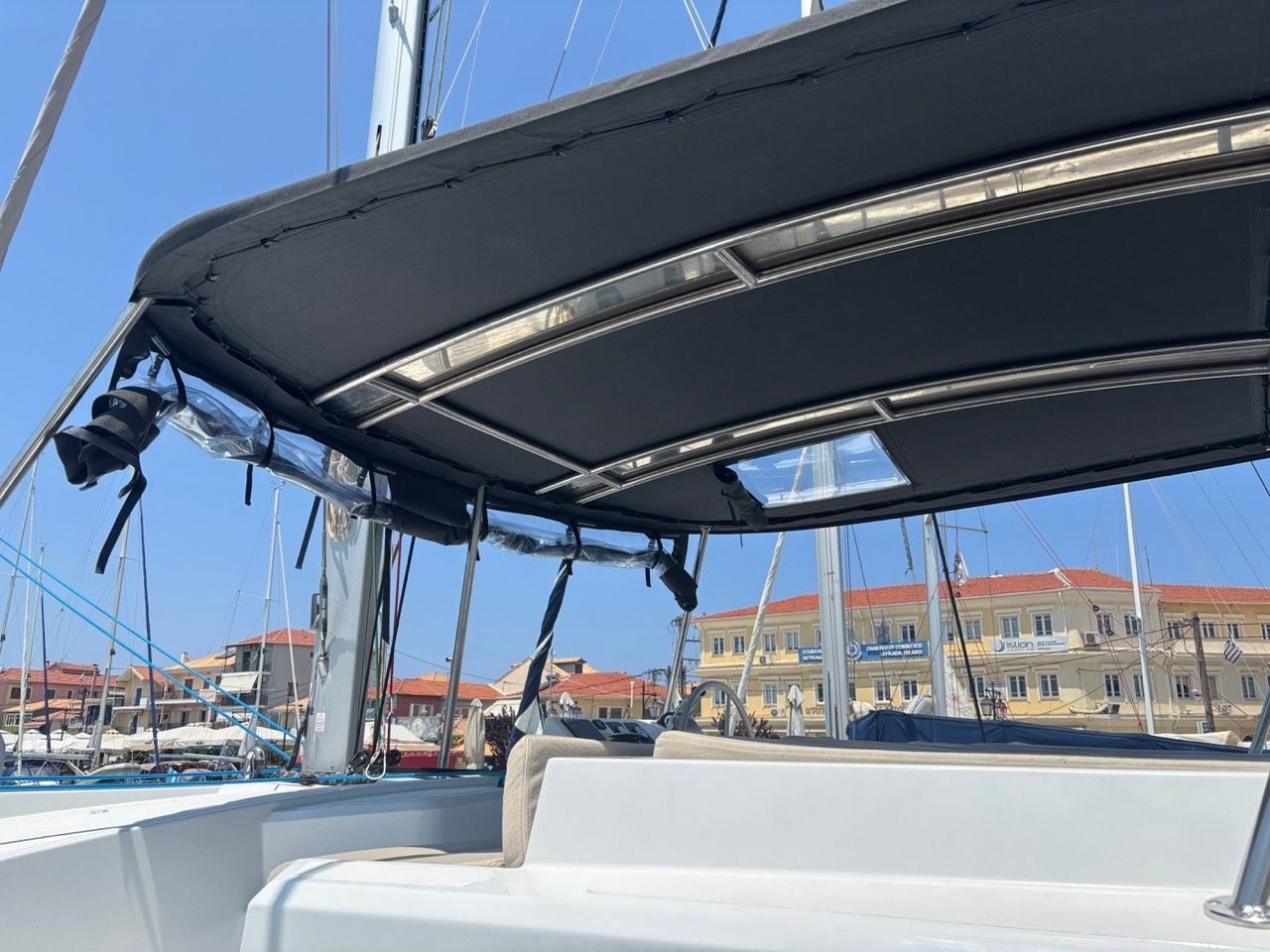 Bali Catspace | One Flirt