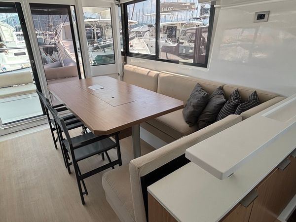 Bali Catspace | One Flirt