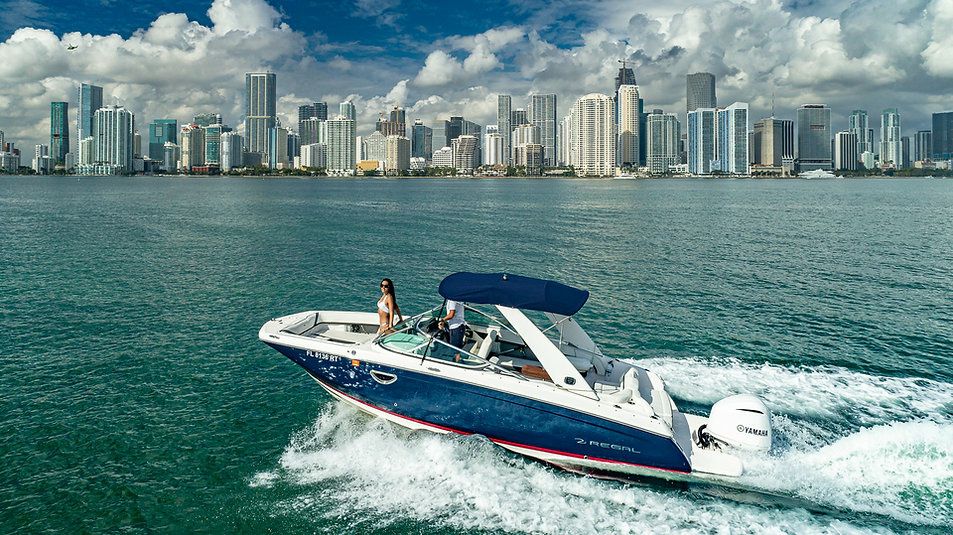 Regal 2700 | Apollo