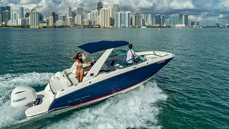 Regal 2700 | Apollo