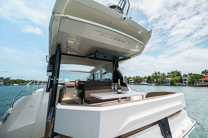 Galeon 425 | Kira