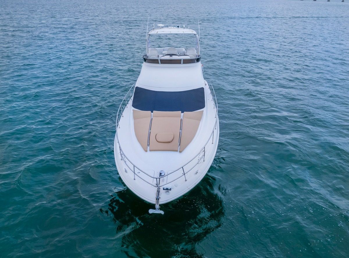 Sea Ray 48 | One Love