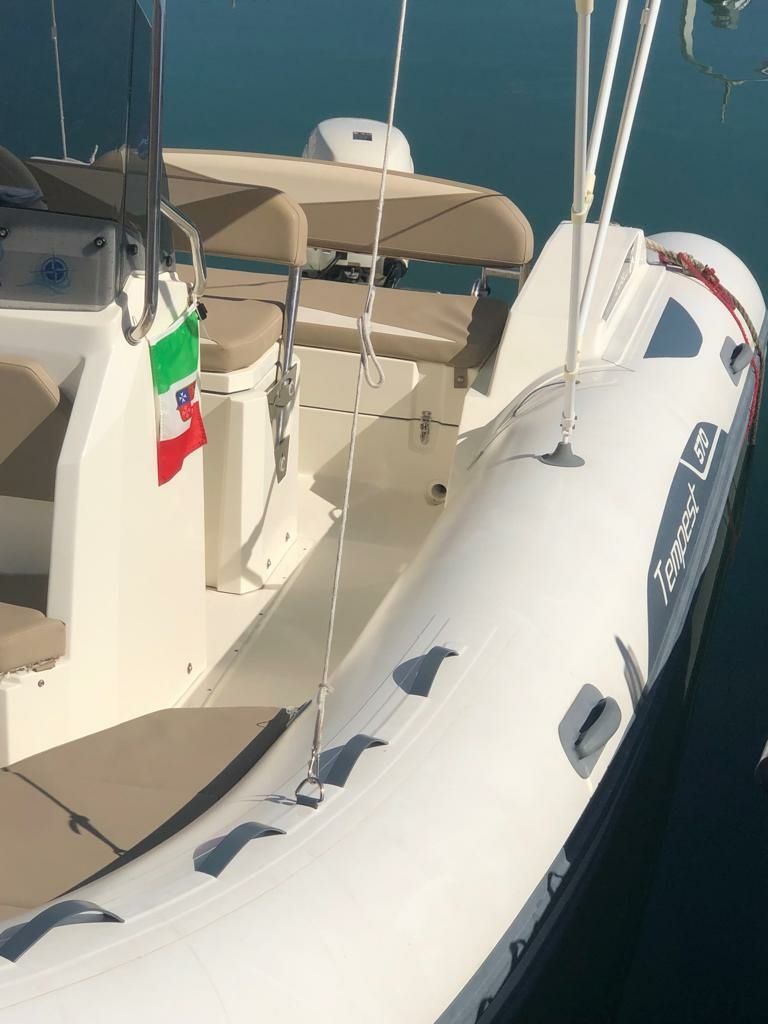 Capelli Tempest 570 | 22