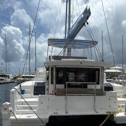 Bali 4.8 | Tooth Ferry