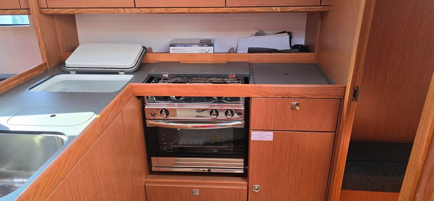 Bavaria Cruiser 37 | Sunseeker