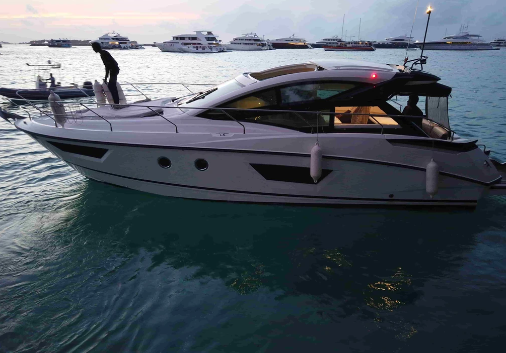 Beneteau Gran Turismo 40 | Island Cruise