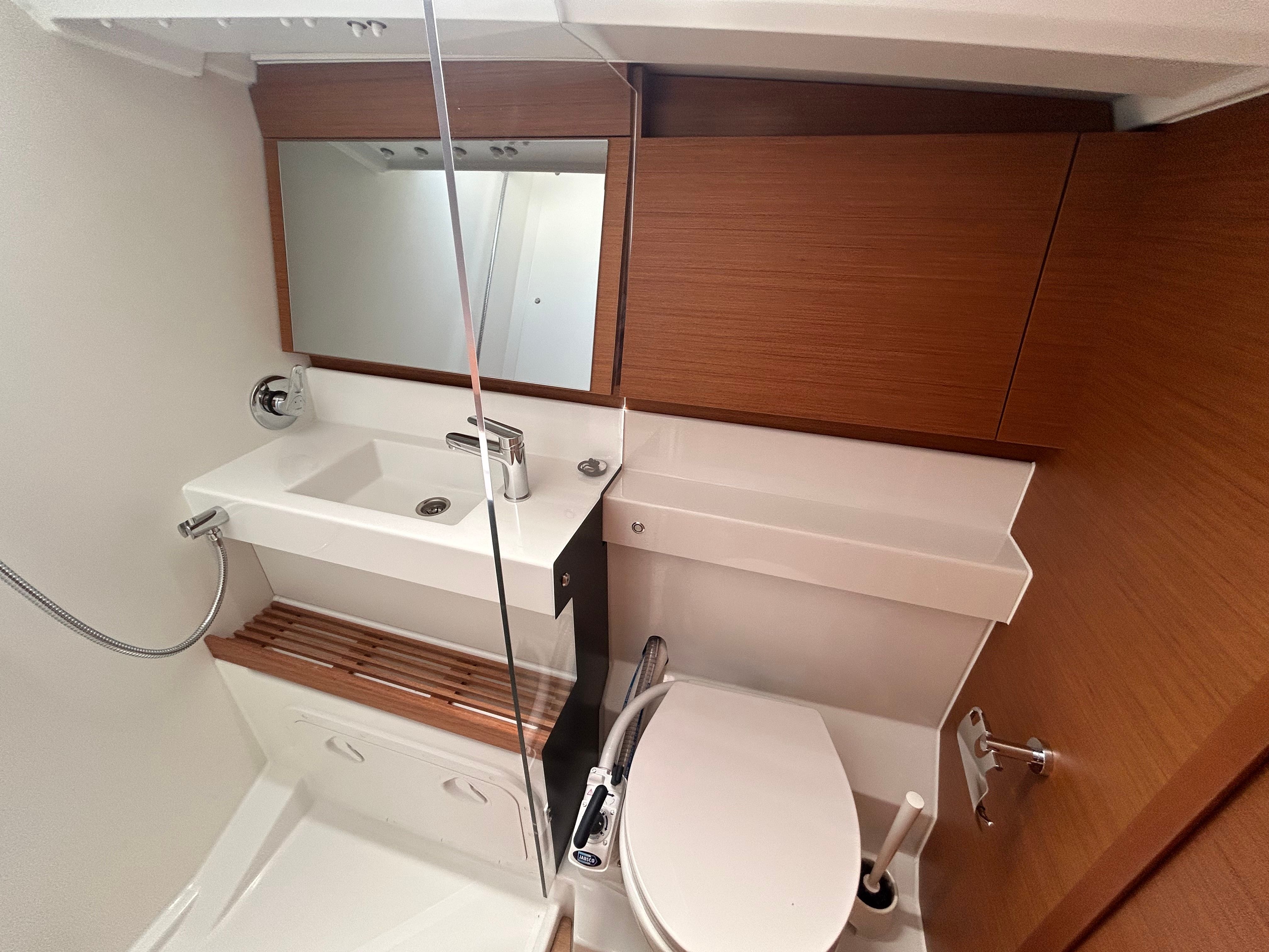 Jeanneau Sun Odyssey 440 | Sinki
