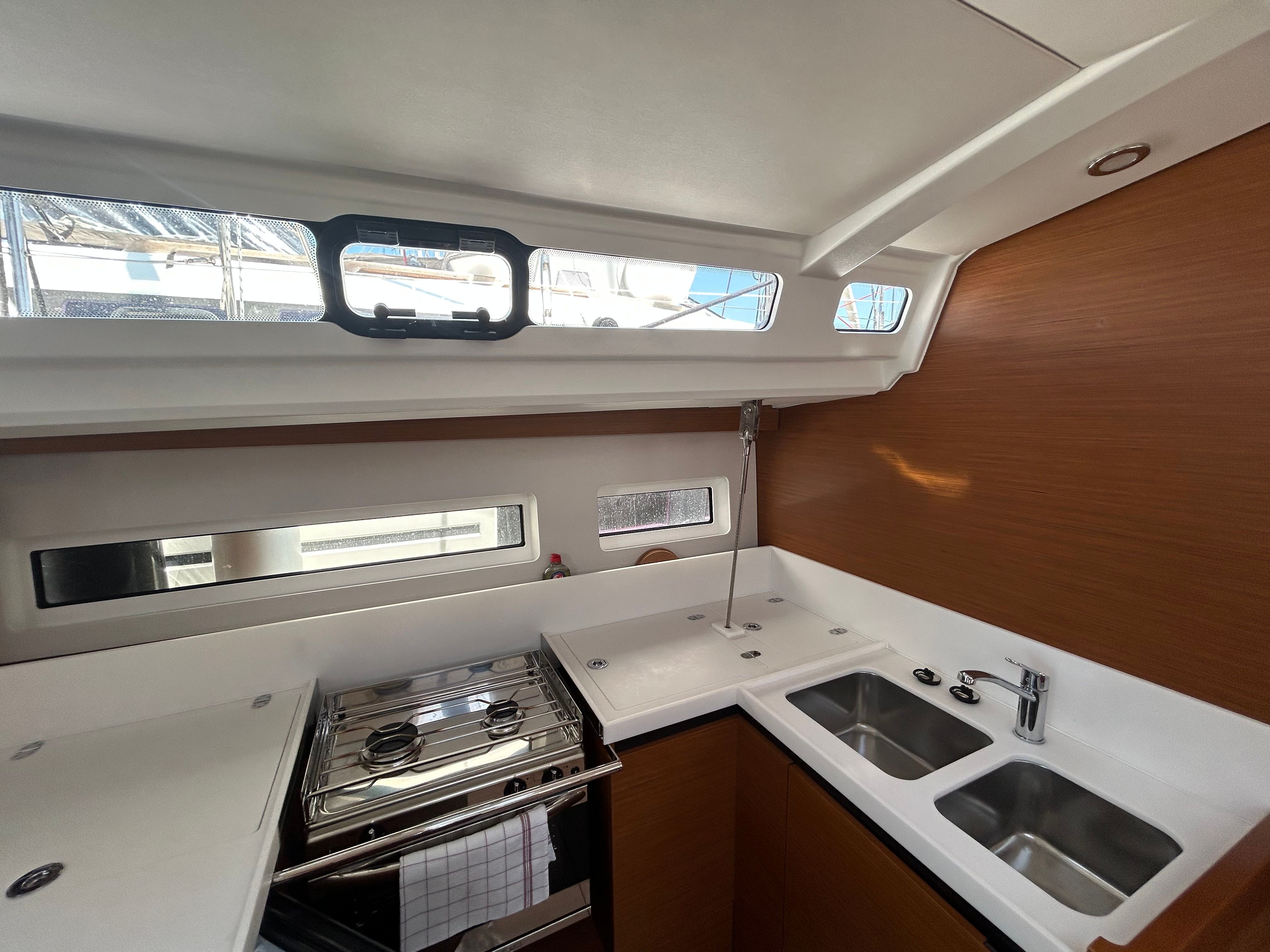 Jeanneau Sun Odyssey 440 | Sinki