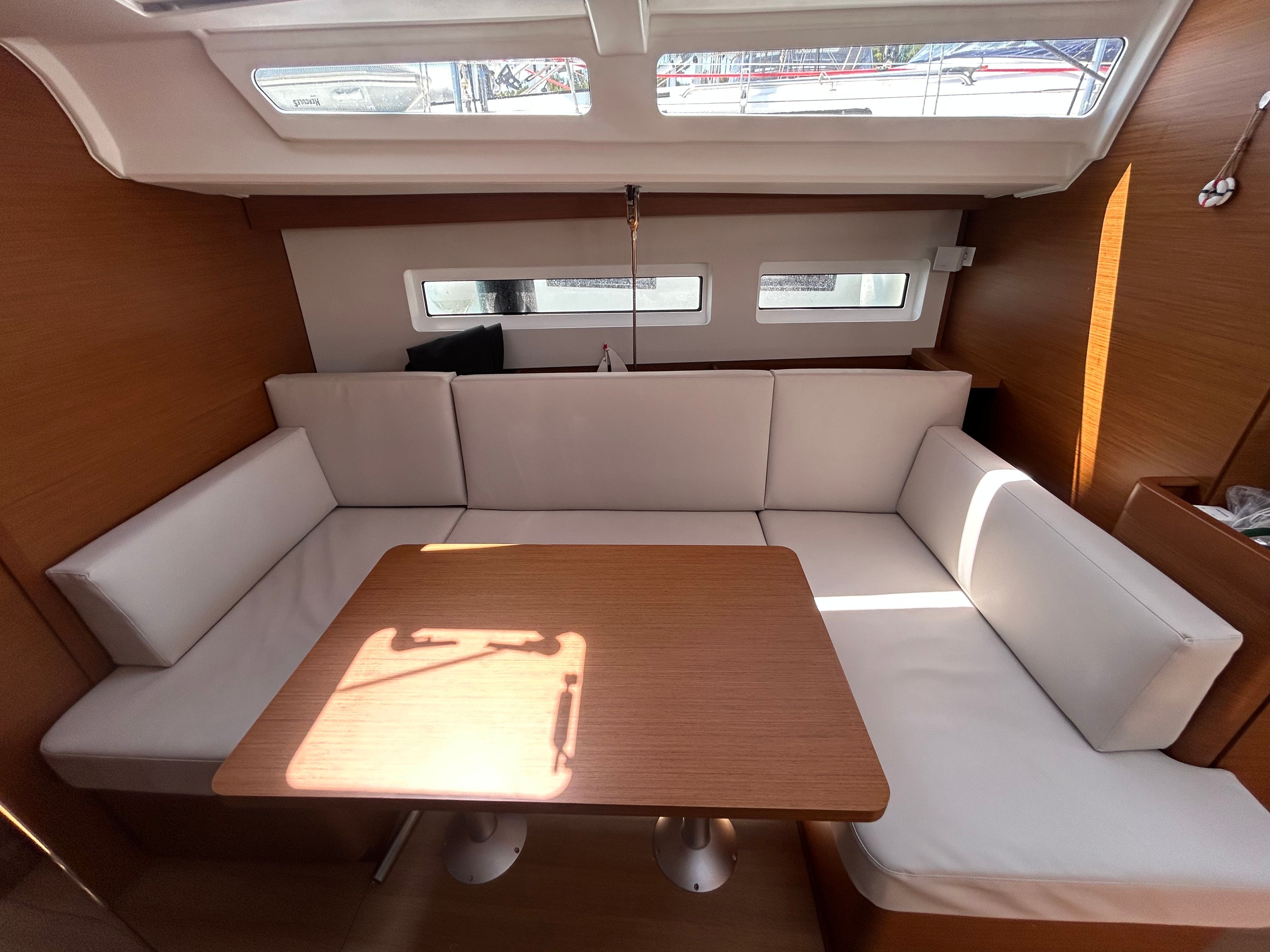 Jeanneau Sun Odyssey 440 | Sinki