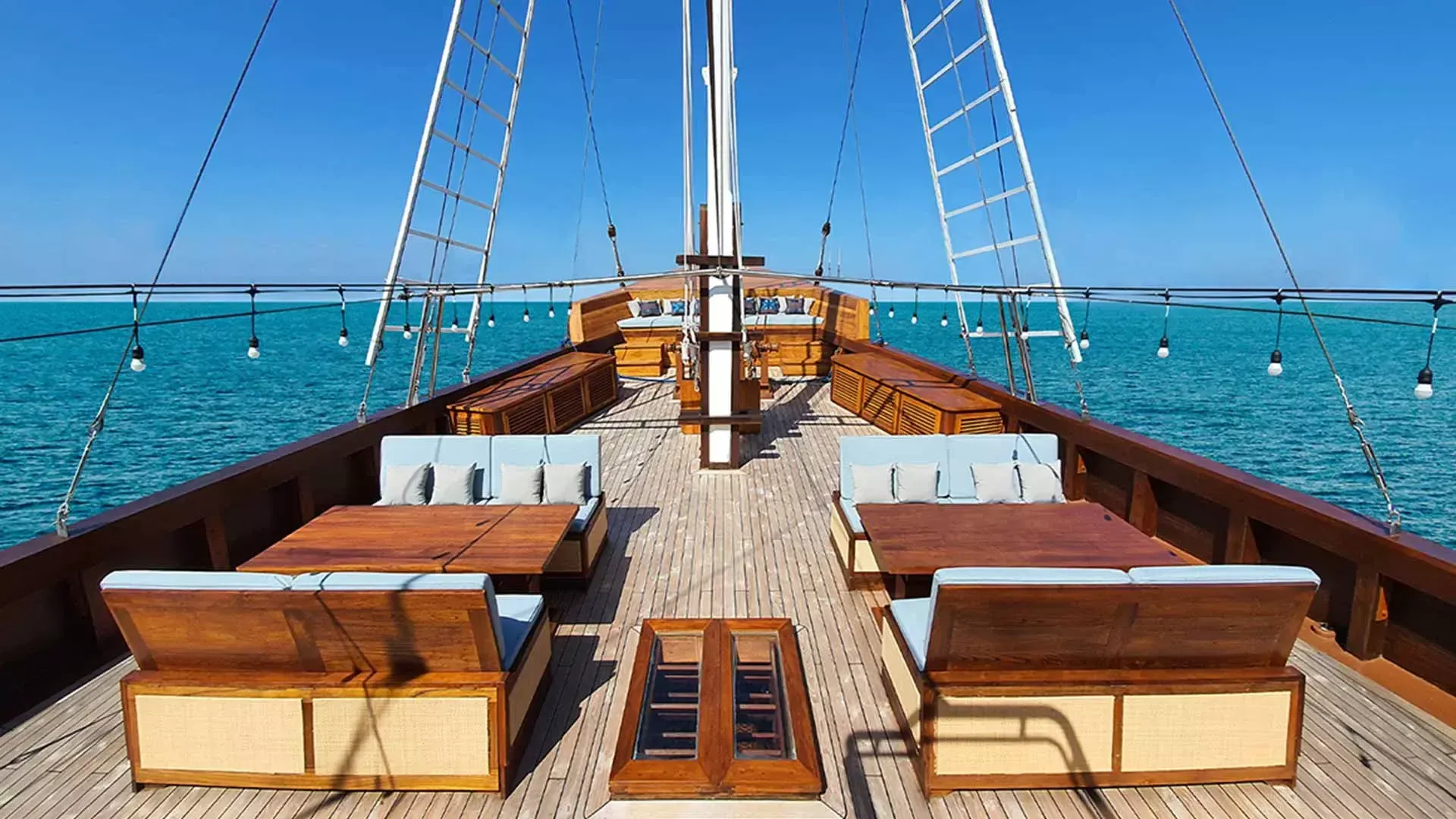 Custom Built Phinisi | The Maj Oceanic