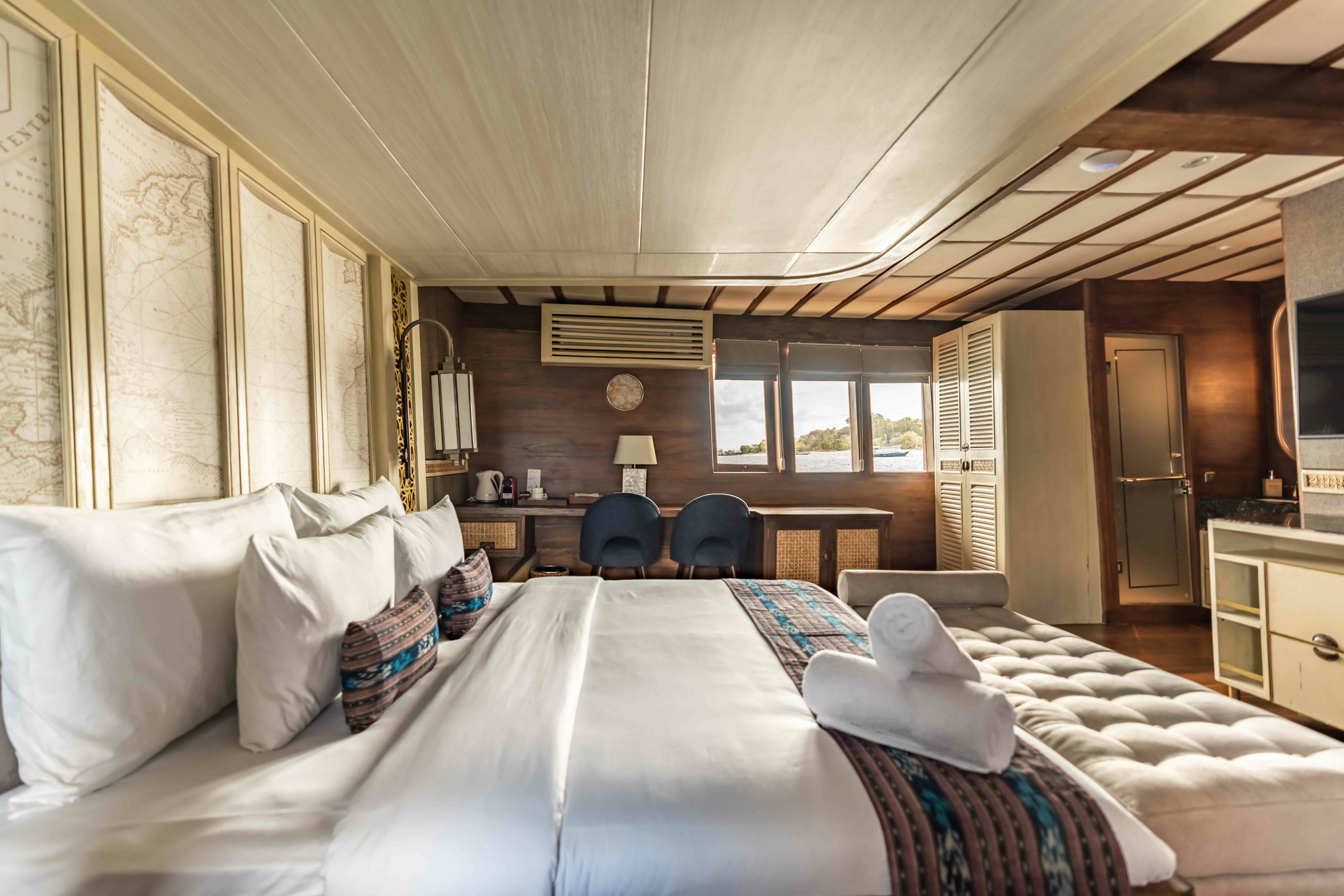 Custom Built Phinisi | The Maj Oceanic