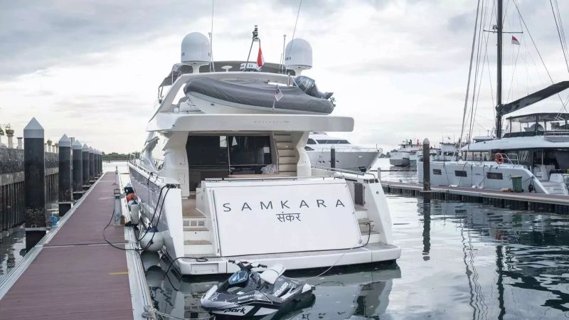 Ferretti 780 | Samkara
