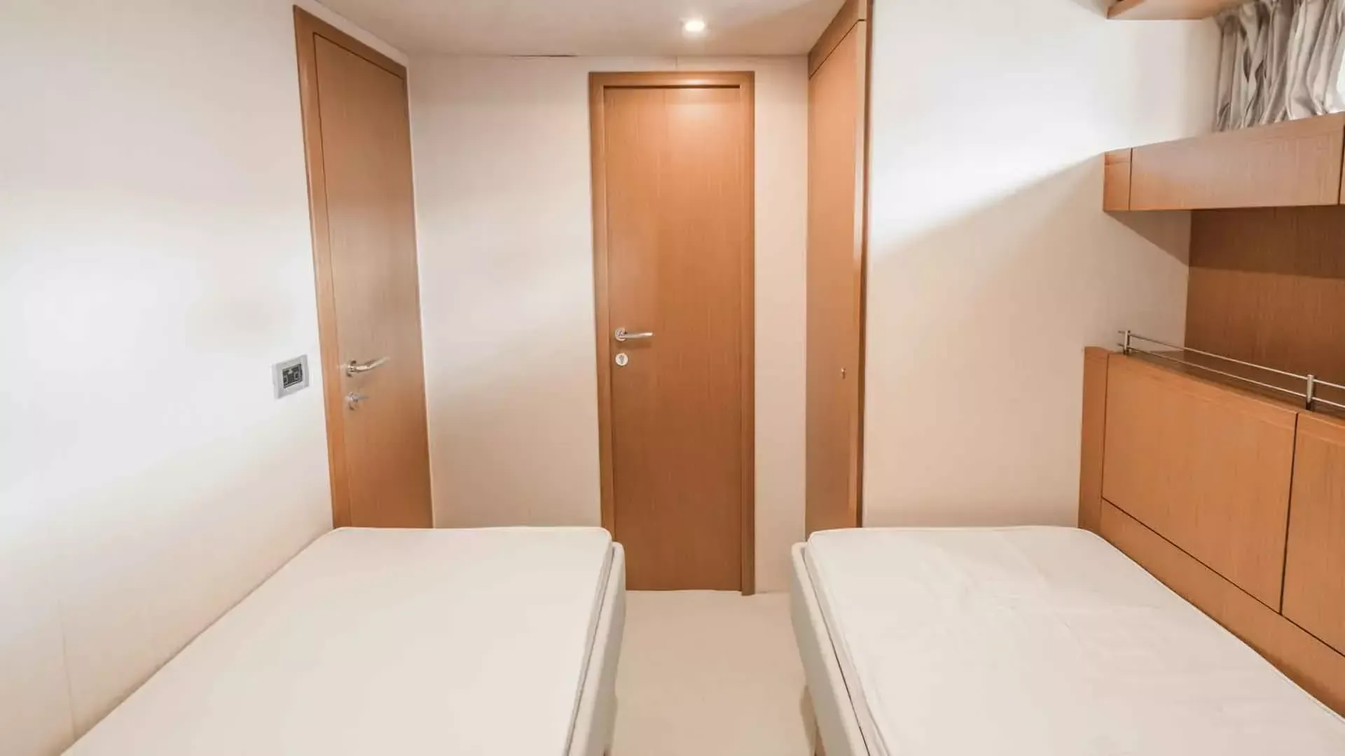 Ferretti 780 | Samkara