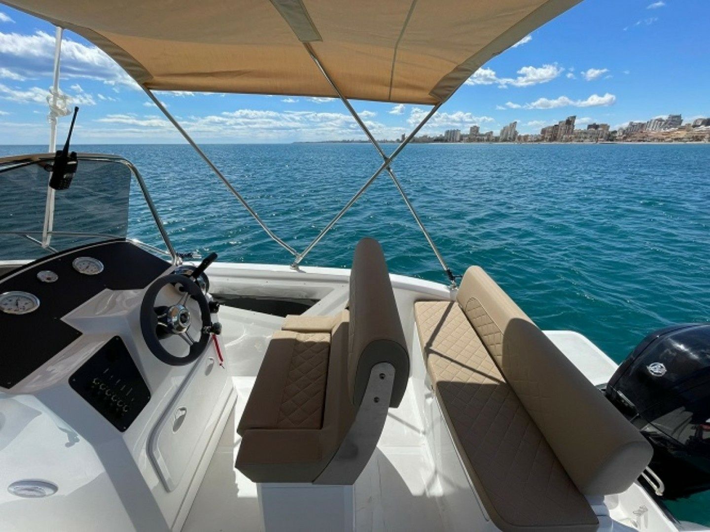 Barqa Q20 | California