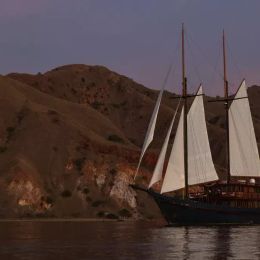 Custom Built Phinisi | Vela