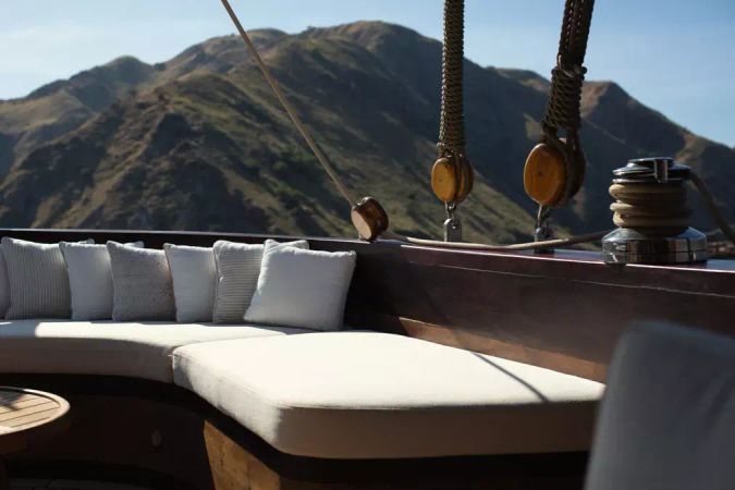 Custom Built Phinisi | Vela