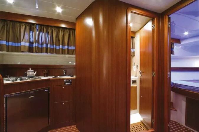 Apreamare 38 | Lady Tina