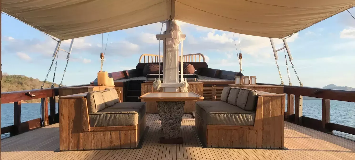 Custom Built Phinisi | Oracle