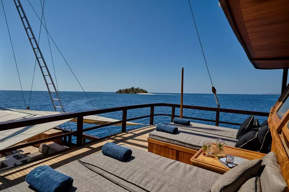 Custom Built Phinisi | Oracle