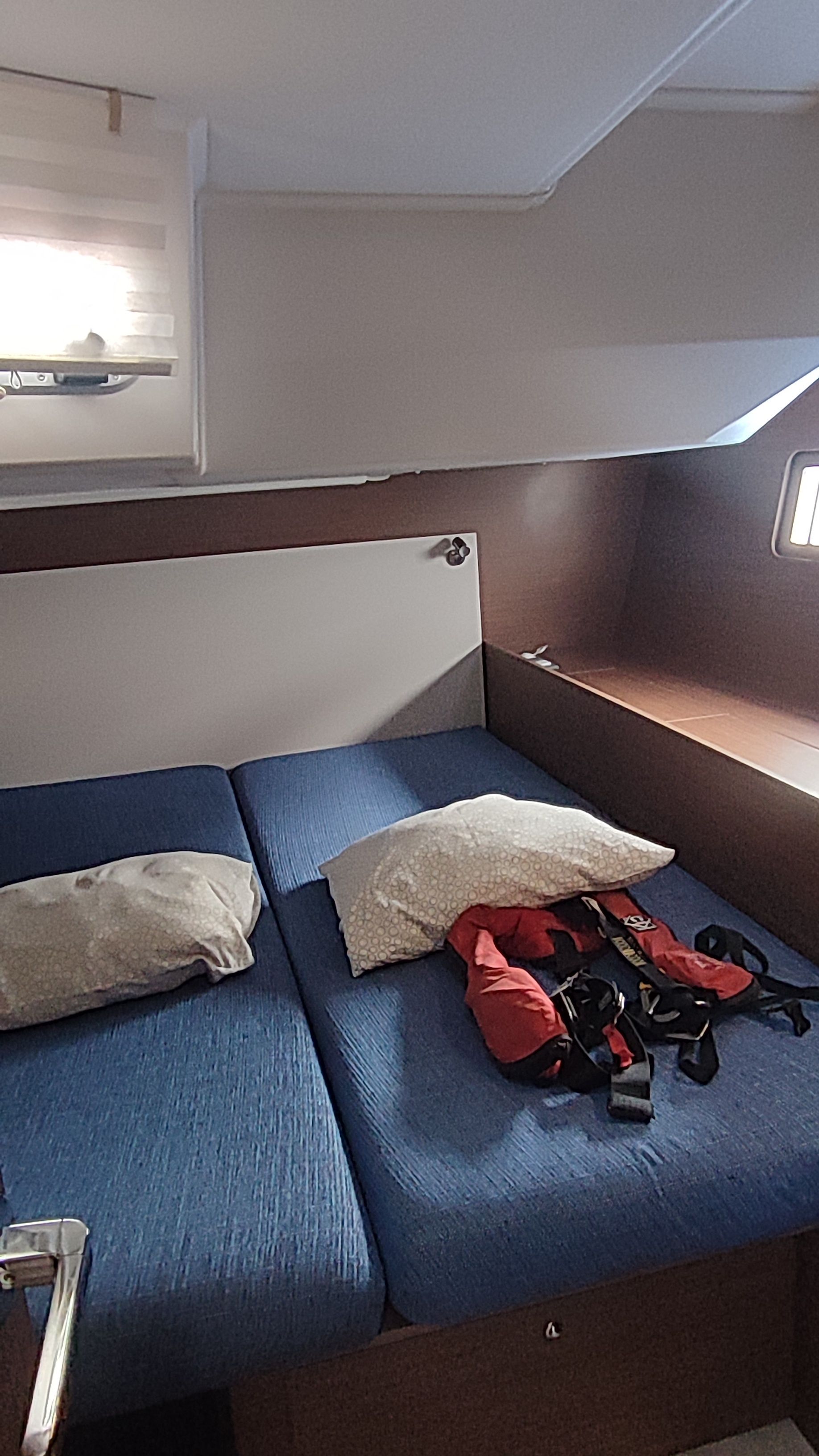 Beneteau Oceanis 51.1 | Lambrusco