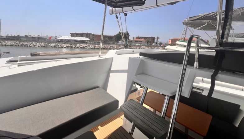 Fountaine Pajot Astrea 42 | Bollinger