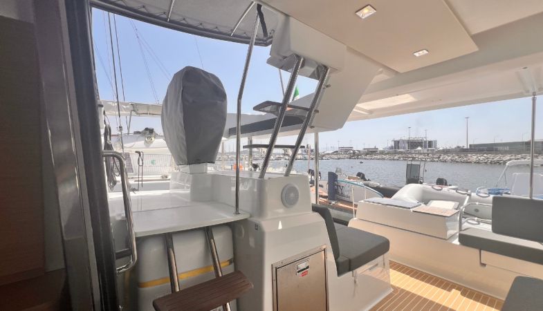Fountaine Pajot Astrea 42 | Bollinger