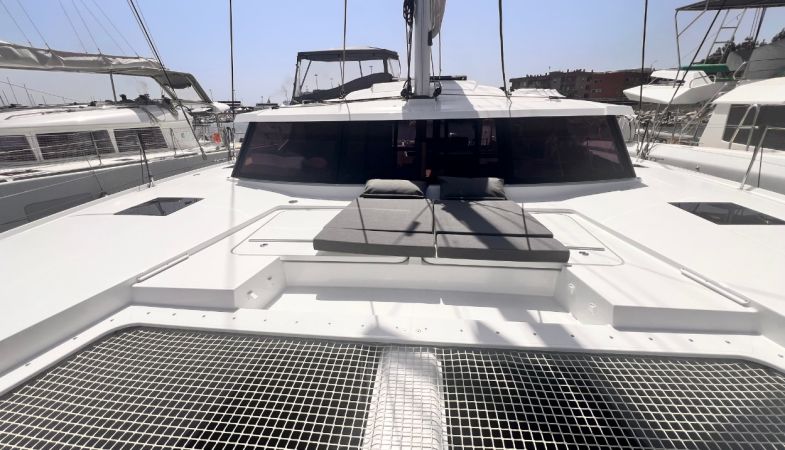 Fountaine Pajot Astrea 42 | Bollinger