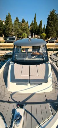 Nautic 880 | Yana