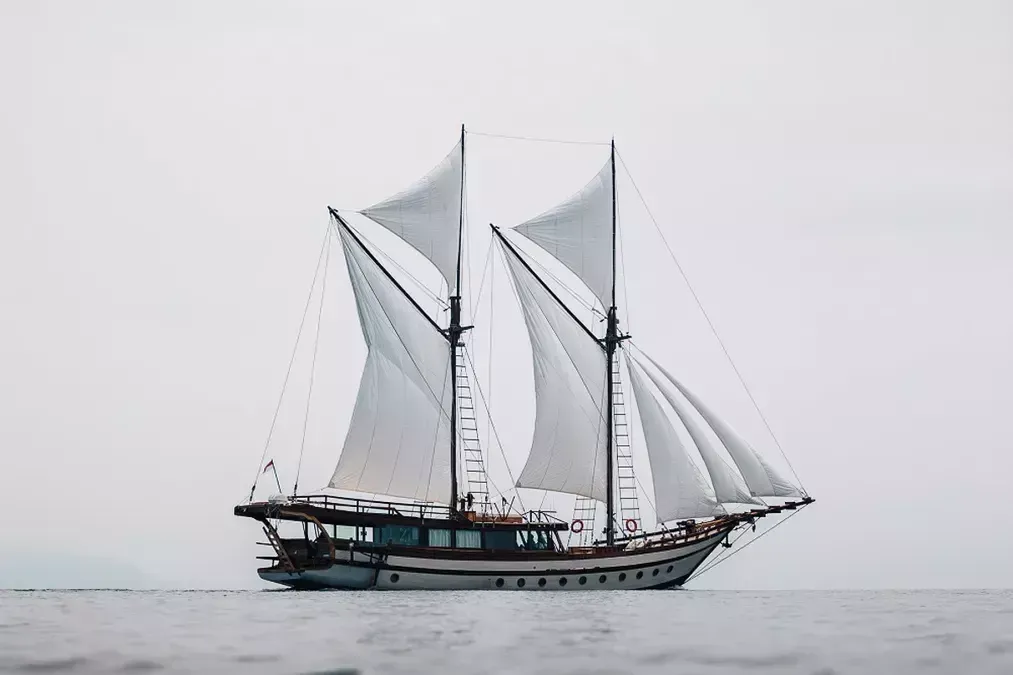 Custom Built Phinisi | Senja