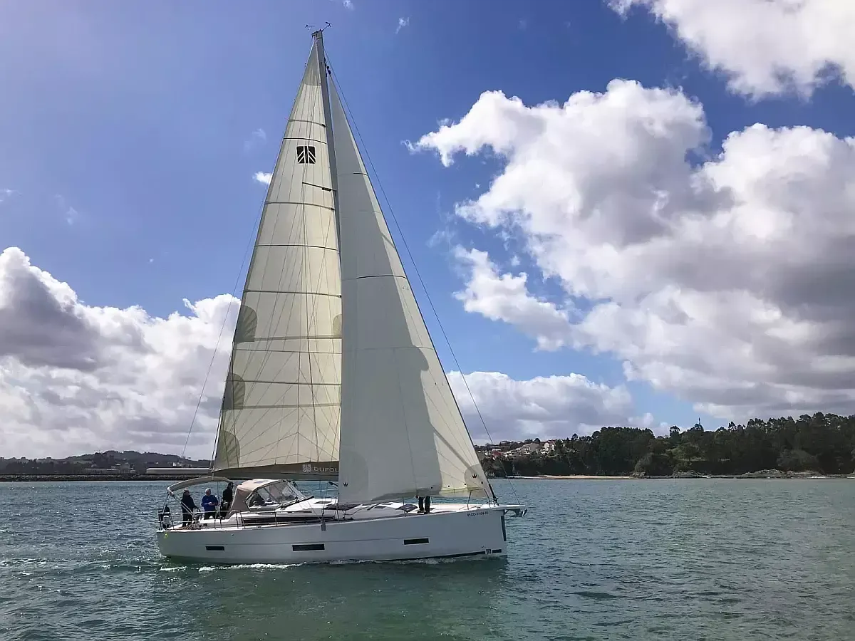 Dufour 430 | Amodino
